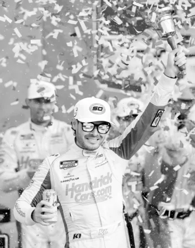 Larson does it again in Kansas